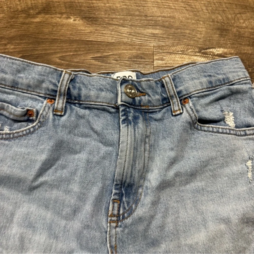 BDG By Urban Outfitters Jean Shorts Size 28